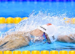 中国体彩网：扎巴尔尼赛前展决心，球队备战完毕，信心充沛迎击拜仁慕尼黑