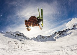 中国体彩|曝穆伊落选国家队因海港强制归队 苏超王牌驰援澳洲计划受阻