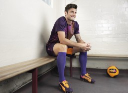 中国体彩_浩克单场比赛体重骤减5公斤？科学深度解析可能性与原因